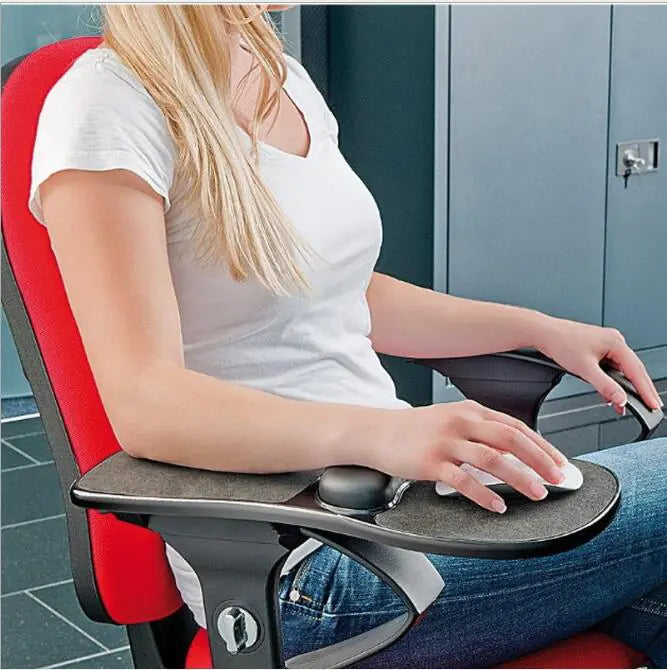 STUDEO Arm Support Mouse Pad on chair