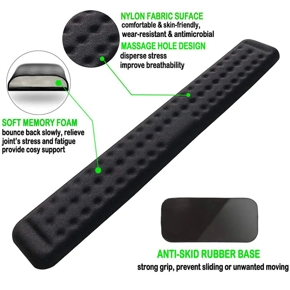 STUDEO Wrist Rest Set in use